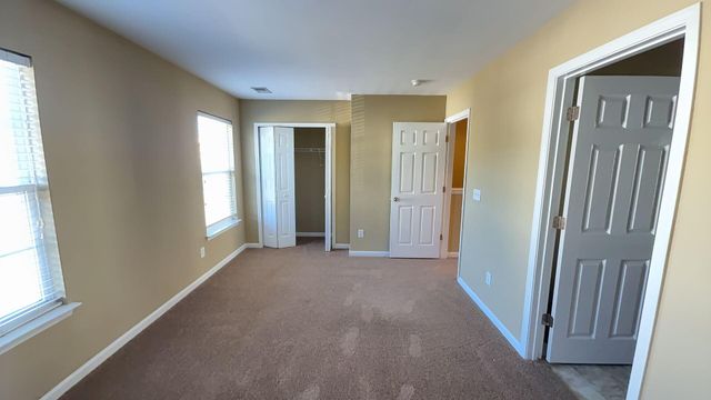 607 Hemingway Circle, Summerville, SC 29483