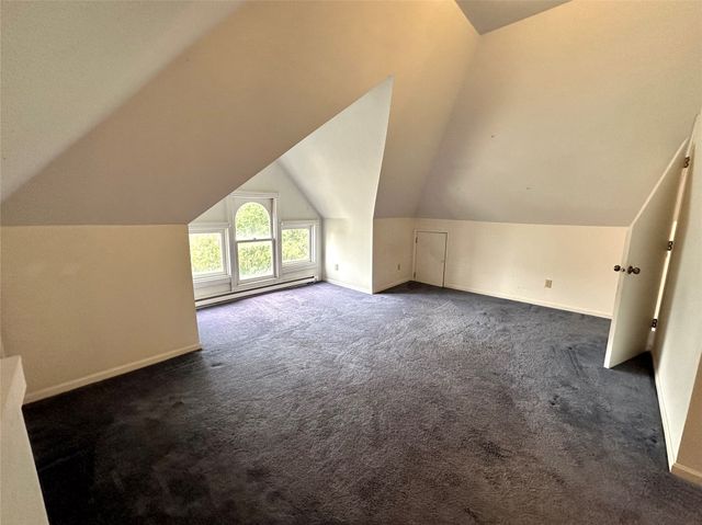 1517 Elm Street, Grinnell, IA 50112