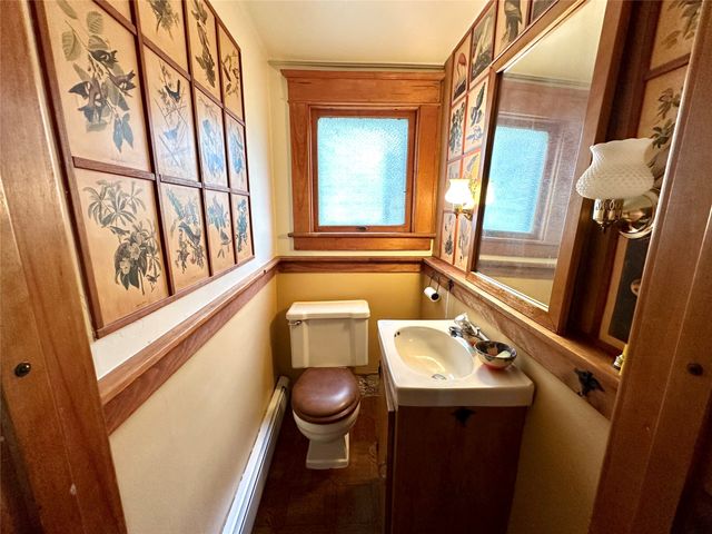 1517 Elm Street, Grinnell, IA 50112