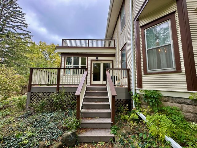 1517 Elm Street, Grinnell, IA 50112