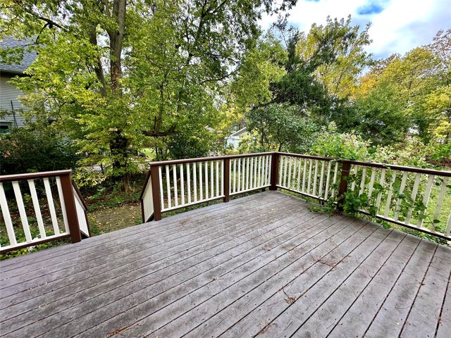 1517 Elm Street, Grinnell, IA 50112