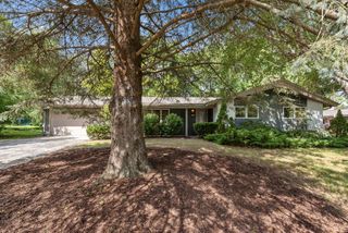 1354 Sylvan WAY, West Bend, WI 53095