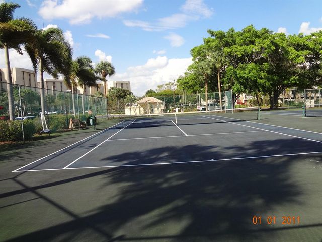 7200 Radice Court 302, Lauderhill, FL 33319