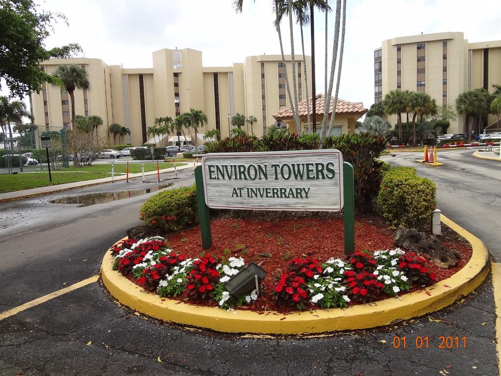 7200 Radice Court 302, Lauderhill, FL 33319