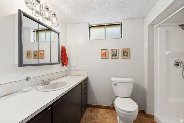 4060 S LIBERTY AVE, South Ogden, UT 84403