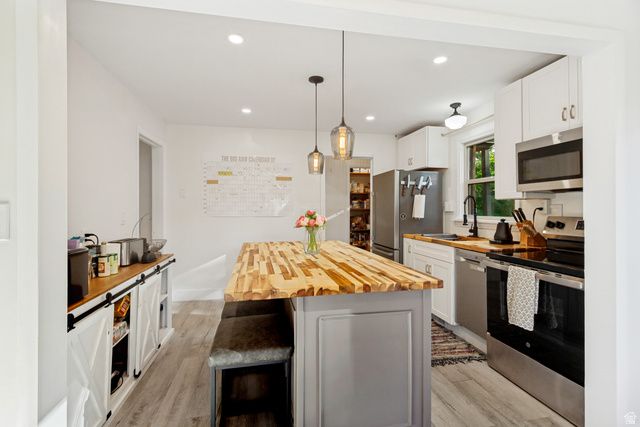 4060 S LIBERTY AVE, South Ogden, UT 84403