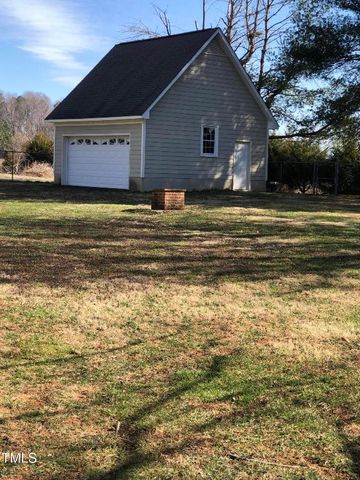 8510 Polaris Drive, Bahama, NC 27503