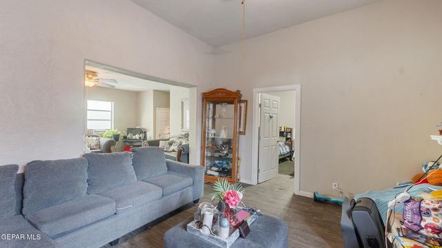 1118 MYRTLE Avenue, El Paso, TX 79901