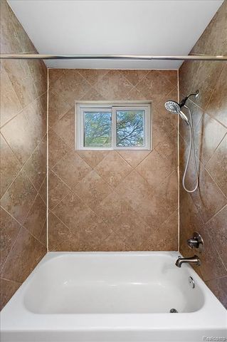 26061 Cameo Court, Madison Heights, MI 48071