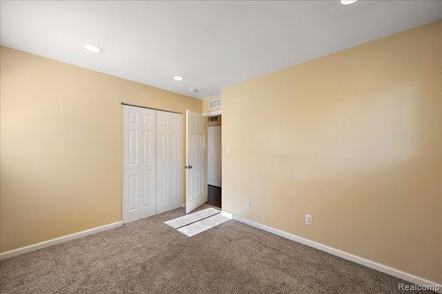 26061 Cameo Court, Madison Heights, MI 48071