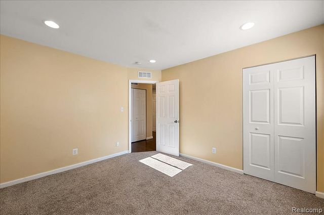 26061 Cameo Court, Madison Heights, MI 48071