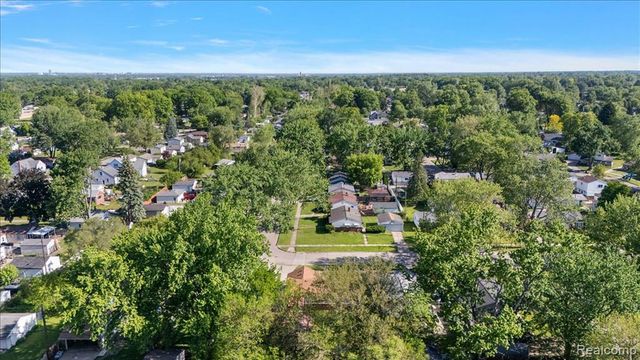 26061 Cameo Court, Madison Heights, MI 48071