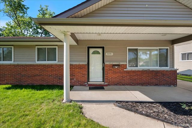 26061 Cameo Court, Madison Heights, MI 48071