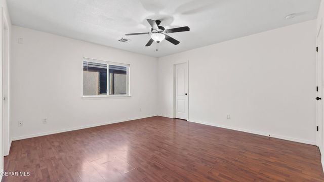 4085 HUECO LAND Lane, El Paso, TX 79938