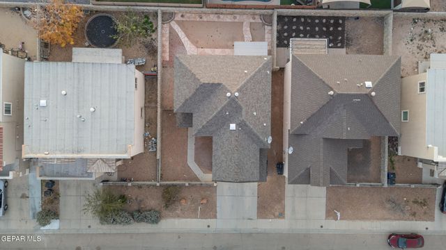 4085 HUECO LAND Lane, El Paso, TX 79938