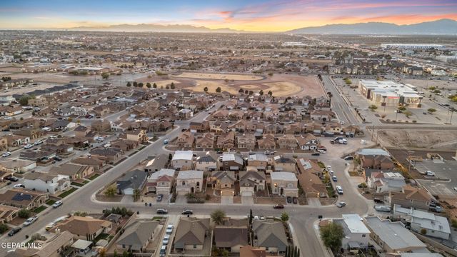 4085 HUECO LAND Lane, El Paso, TX 79938