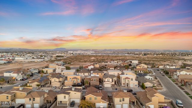 4085 HUECO LAND Lane, El Paso, TX 79938