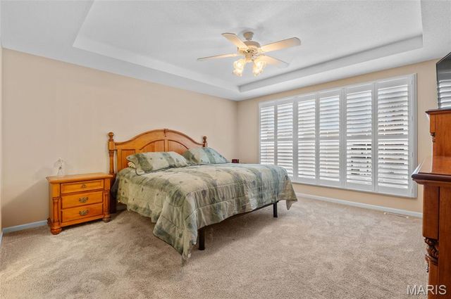 127 Stonebridge Manor Drive, Maryville, IL 62062