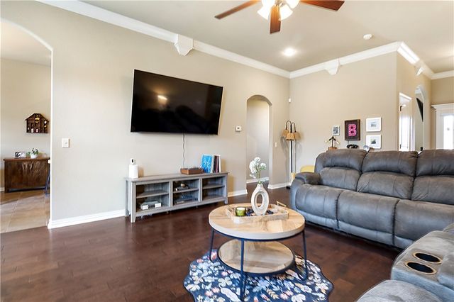 216 Ford Street, Lowell, AR 72745