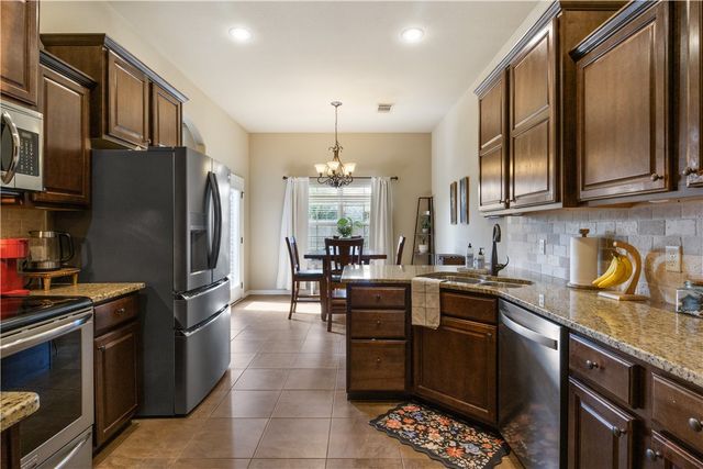 216 Ford Street, Lowell, AR 72745