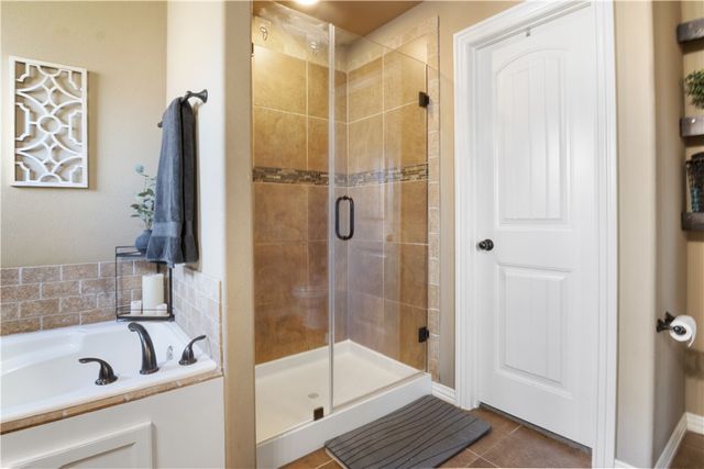 216 Ford Street, Lowell, AR 72745