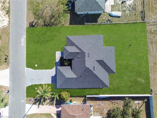 2208 NE 9th AVE, Cape Coral, FL 33909