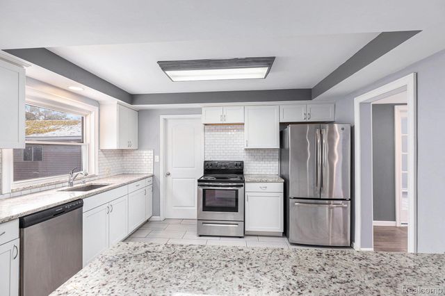 2657 Frankson Avenue, Rochester Hills, MI 48307