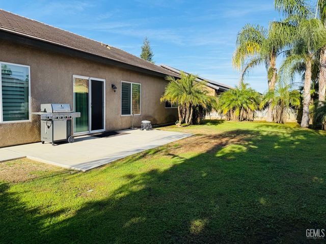 10903 Corbett Canyon Drive, Bakersfield, CA 93312