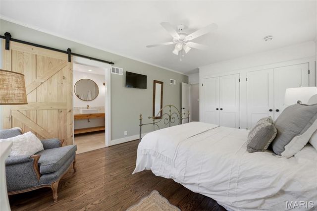 427 Clif Side Drive, Glendale, MO 63122