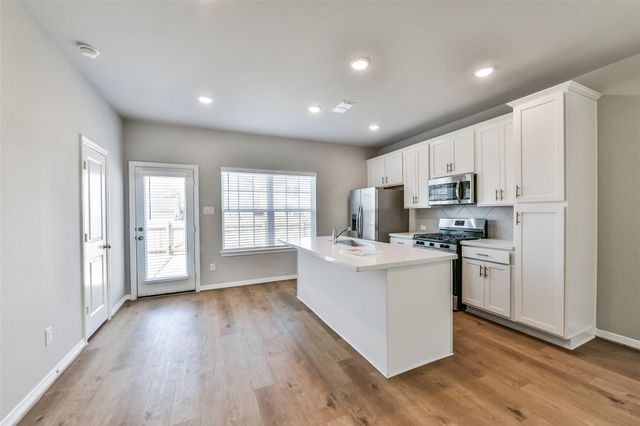 6410 Calhoun Road, Houston, TX 77021