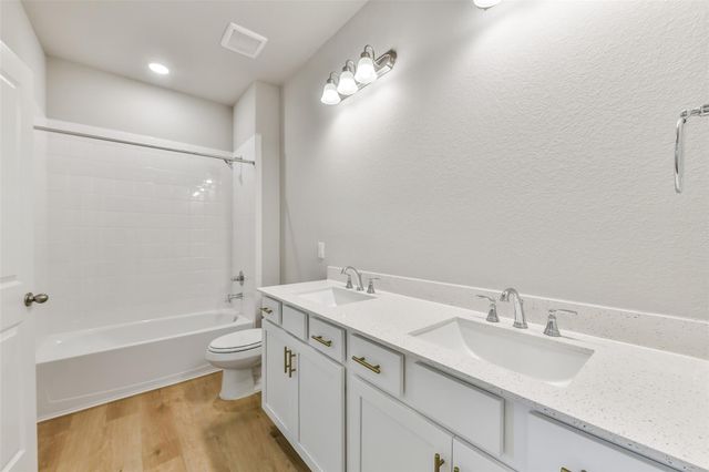 6410 Calhoun Road, Houston, TX 77021