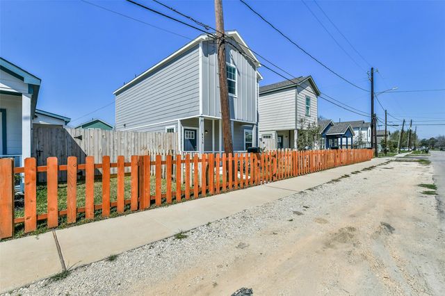 6410 Calhoun Road, Houston, TX 77021