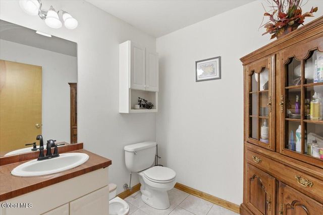 207 Hillcrest Avenue, Albany, NY 12203