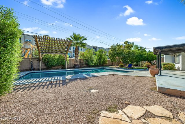 6829 E ALMERIA Road, Scottsdale, AZ 85257