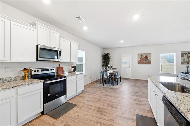 814 Robbie Lane, Monroe, GA 30655