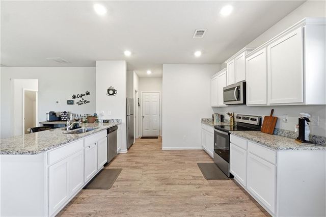 814 Robbie Lane, Monroe, GA 30655