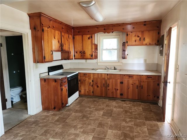 25521 Ferndale Rd, Petersburg, VA 23803