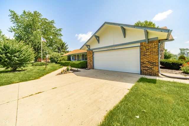 2922 Harbur Boulevard, Anderson, IN 46011