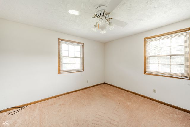 2922 Harbur Boulevard, Anderson, IN 46011