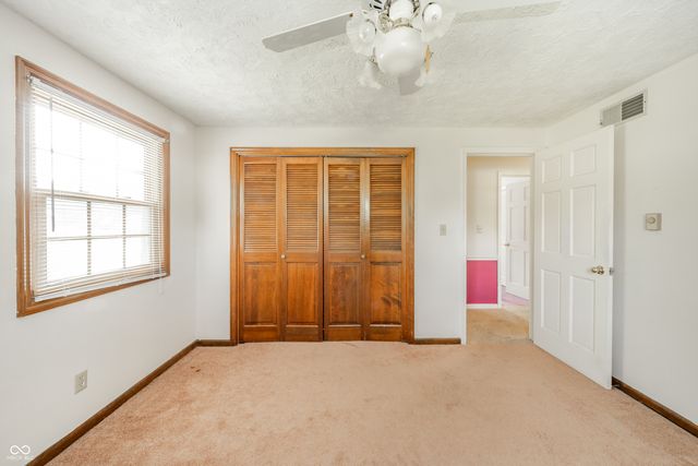 2922 Harbur Boulevard, Anderson, IN 46011