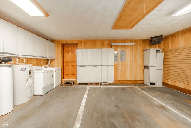 2922 Harbur Boulevard, Anderson, IN 46011