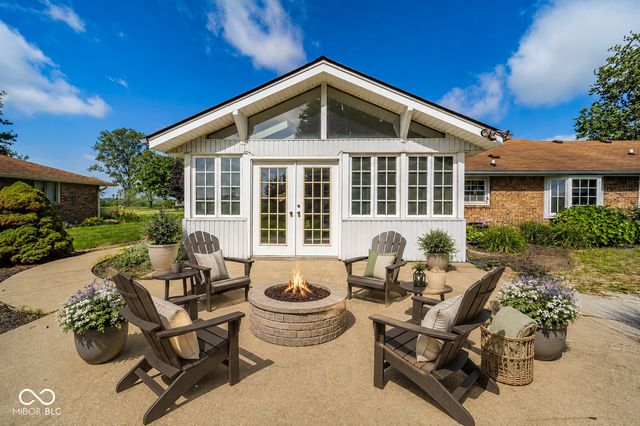 2922 Harbur Boulevard, Anderson, IN 46011