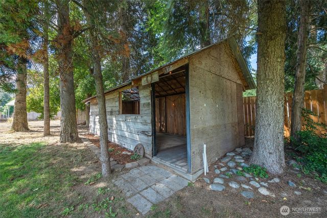 5903 Pioneer Drive, Cashmere, WA 98815