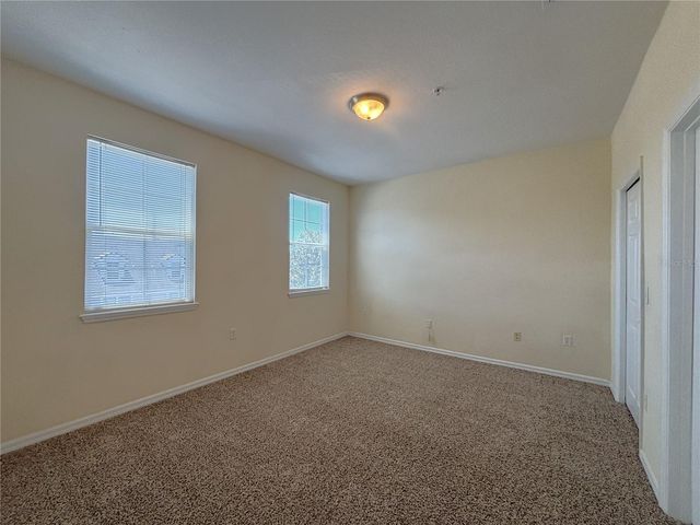 6663 QUEENS BOROUGH AVENUE 303, Orlando, FL 32835