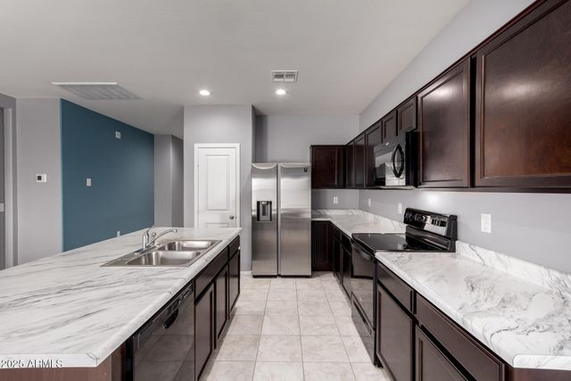 1925 W PIMA Avenue, Coolidge, AZ 85128