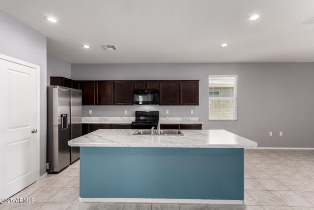 1925 W PIMA Avenue, Coolidge, AZ 85128