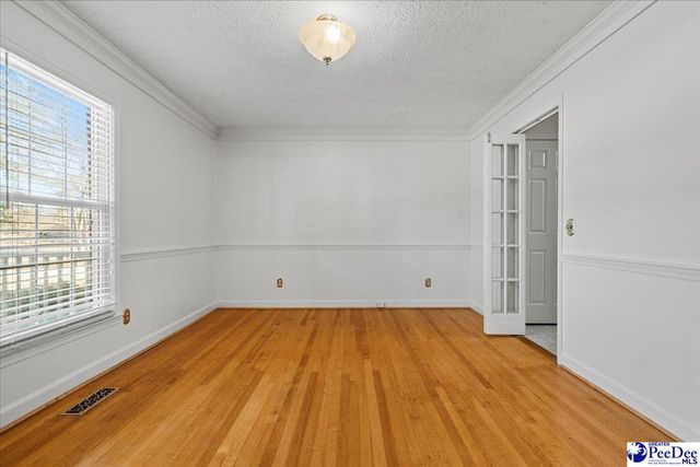 1305 Salem Rd, Hartsville, SC 29550