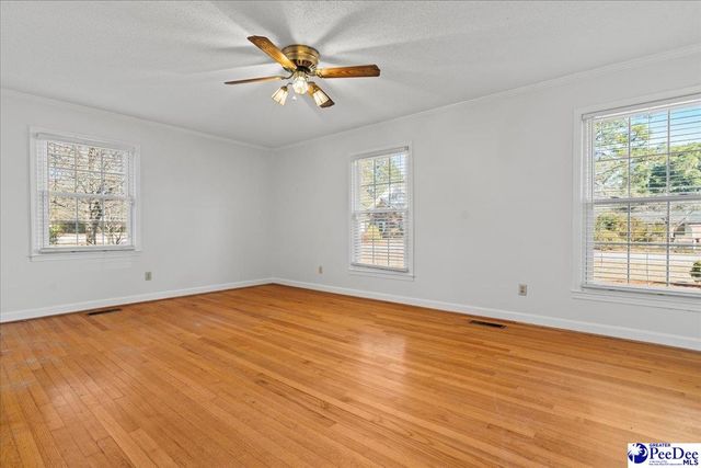 1305 Salem Rd, Hartsville, SC 29550