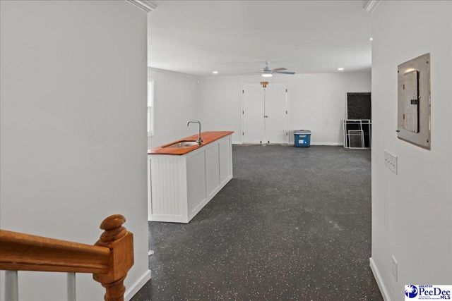 1305 Salem Rd, Hartsville, SC 29550