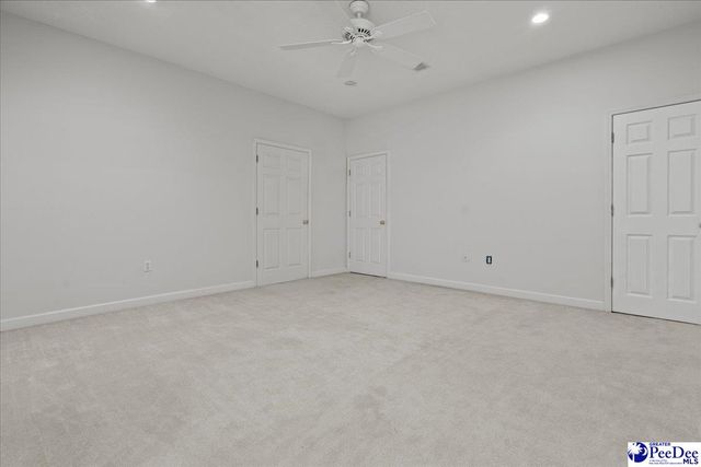 1305 Salem Rd, Hartsville, SC 29550